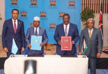 Dowladaha Soomaaliya iyo Kenya oo kala saxiixday heshiisyo