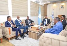 Wasiirka arrimaha Guddaha oo Shir guddoomiyey kulanka Gudidda Qaban qaabada Maalmaha Xoriyadda