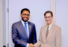 Wasiirka Maaliyadda XFS oo Nairobi kulan kula yeeshay Agaasimaha Bangiga Adduunka u qaabilsan Soomaaliya