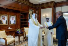 Safiirka cusub ee Soomaaliya u fadhiya Kuwait oo warqadaha aqoonsiga laga guddoomay