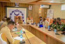 Taliyaha Ciidanka Booliska Soomaaliya oo guddoomiyay shir loogu hadlaayay dar-dargelinta Amniga Caasimadda