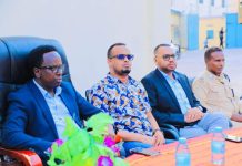 Guddoomiye Ku-xigeenka Amniga Gobalka Banaadir oo ka qeybgalay kulan dadweyne