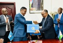 Warbaahinnada Qaranka Soomaaliya iyo Jabuuti oo iskaashi wadashaqeyn iyo mataaneyn ah ku kala saxiixday Jabuuti