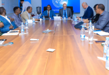 Guddoomiyaha SoDMA oo la kulmay Kooxda Bani’aadannimada ee Soomaaliya HCT