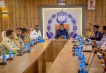 Wasiirka Amniga oo guddoomiyay kulan looga hadlayay amniga Caasimadda