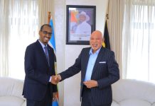 Siihayaha Safaaradda Soomaaliya ee Uganda iyo Wasiirka Arrimaha Dibadda Uganda oo kulan muhiim ah yeeshay