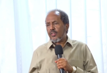 Madaxweyne Xasan Sheekh “Horay ayaan dalkaan Madaxweyne uga soo noqday kursigana iskuma dhajin.”