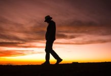 GUUL IYO GUULDARRO WAA LABO IS GARABYAAL