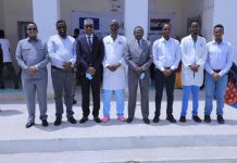 Wasiiro ka tirsan XFS oo kormeeray isbitallada ay maamusho dowladda Soomaaliya