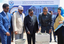 Ra’iisul Wasaare Xamsa oo Dhagax Dhigay Xarunta Wasaaradda Arrimaha Gudaha