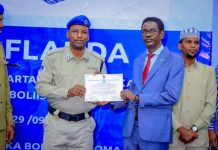 Wasiirka Amniga XFS oo soo xiray tartan Qur’aanka Kariimka ah oo loo qabtay qaar ka mid ah Ciidanka Boliiska