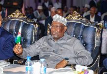 Guddoomiyaha Golaha Shacabka oo Muqdisho casho sharaf ugu sameeyay wafdiga Guddoomiyaha Baarlamaanka Jabuuti