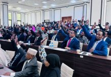 Baarlamaanka oo ansixiyay Hindisaha Xeerka Doorashooyinka Qaranka