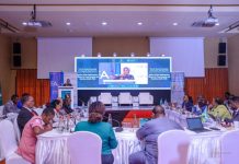 Baarlamaanka Bariga Afrika oo ka shiray xaaladda cuna yerida iyo nafaqa la’aan ee ka taagan gobolka