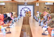 Taliyaha Ciidanka Booliiska Soomaaliyeed oo qaabilay ururka haweenka Qaranka