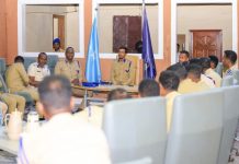 Taliyaha Booliska oo kulan looga hadlay dardar galinta Amniga la qaatay Taliyaasha saldhigyada