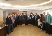 Safiirka JFS ee dalka Turkiga oo xaal-wareysi ugu tegay ardayda wax ka barata magaalada Mersin