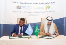 Soomaaliya iyo Sucuudiga oo kala saxiixday heshiis shaqo qoris ah