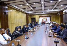 Guddoomiyaha Golaha Shacabka BJFS oo kulan la qaatay guddiga Madabanaan ee doorashooyinka