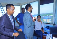 Wasiiru-dowlaha Gaadiidka XFS oo kormeeray garoonka Diyaaradaha Baydhabo