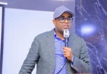 Guddoomiye Kuxigeenka Gobolka Banaadir oo tababar Aqoon korosi ah u furay qaar kamid ah Shaqaalaha gobolka