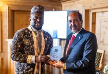 Madaxweyne Xasan Sheekh oo guddoomay abaalmarinta hoggaamineed ee Afrika