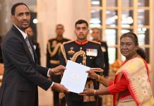 Safiirka cusub ee Soomaaliya ee Indiya oo laga guddoomay warqaaha danjirenimo