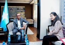 Guddoomiyaha SoDMA oo qaabilay safiirka Thailand ee Soomaaliya