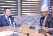 Soomaaliya iyo Azerbaijan oo ka wada hadlay xoojinta xiriirka labada dowladood