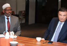 Wasiiru Dowlaha Beeraha XFS oo ka qeyb galay Shirka Horumarinta Beeraha ee Jaamacadda Carabta