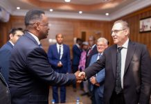 Wasiirka cadaaladda iyo Dastuurka oo qaabilay wafdi ka socda QM