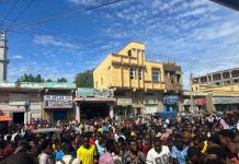 Boqolaal Shacab ah oo isugu soo baxay maydadka khawaarijta ee lagu soo bandhigay Baydhabo