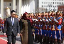Danjiraha Soomaaliya oo u gudbisay warqadaha aqoonsiga Madaxweynaha Mongolia