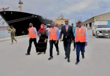 Wasiirka dekadaha oo sheegay in dowladdu ka shaqaynayso horumarinta dekadaha dalka