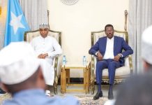 Ra’iisul Wasaare Xamsa oo tacsi ugu tagey qoyska uu ka geeriyooday AUN Ugaas Cabdullaahi Ugaas Faarax.