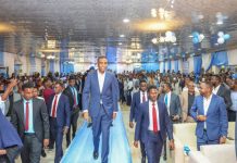 Ra’iisul wasaare Xamse oo kulan la qaatay dhallinyarada Soomaaliyeed