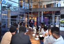 Safiirka Soomaaliya ee Rwanda oo shir la qaatay Jaaliyadda Soomaalida ee dalkaasi