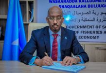 Wasiirka Kalluumaysiga iyo Dhaqaalaha Buluug oo si rasmi ah u saxiixay xeer-nidaamiye cusub