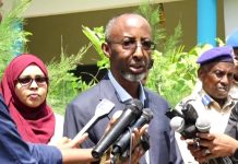 Wasiirka Waxbarashada XFS oo soo xiray Imtixaanka Qaranka ee Fasalka 12-aad