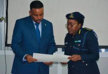 Danjiraha Soomaaliya ee Tanzania oo la kulmay taliyaha laanta socdaalka dalkaas