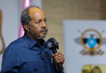 Madaxweyne Xasan Sheekh :Madaxda Dowladda waxaa laga rabaa inay la tashadaan shacabka oo laga dhaafo waxa ay dhibsanayaan