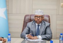 Wasiir Fiqi :Xilligaan la joogo Khawaarijta waa kuwo firxad ah oo doonaya inay ka baxsadaan goobta dagaalka