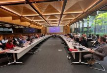 Wasiirka Waxbarashada XFS oo shir caalami ah uga qeyb galay magaalada Paris