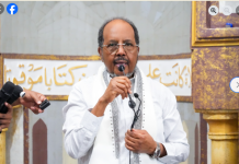 MADAXWEYNE XASAN SHEEKH OO SALAADDA CIIDDA CARRAFO KU OOGAY MASJIDKA ISBAHAYSIGA ISLAAMKA