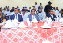 Wasiirka Cali Xoosh oo bogaadiyey doorka Guddiga Madaxabannaan ee Doorashooyinka