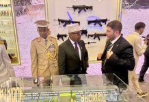 Wasiirka gaashaandhigga oo Istanbul uga qaybgalaya bandhigga qalabka Militariga