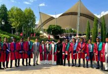 Arday Soomaaliyeed oo ka qalin jabisay Jaamacadda Turkiye ee Ostim Teknik