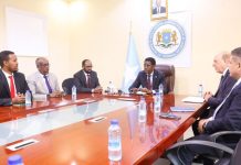 Wasiirka Amniga Gudaha ayaa xafiiskiisa ku qaabilay wafdi ka socda dalka Ciraaq