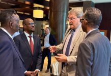 Wasiirka Macdanta iyo Betroolka XFS oo kulan la qaatay qaar ka mid ah shirkadaha soo saara shidaalka