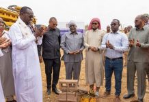 Sheekh Aadan madoobe oo dhagax dhigay mashruuc laga hirgelinaayo Bakool